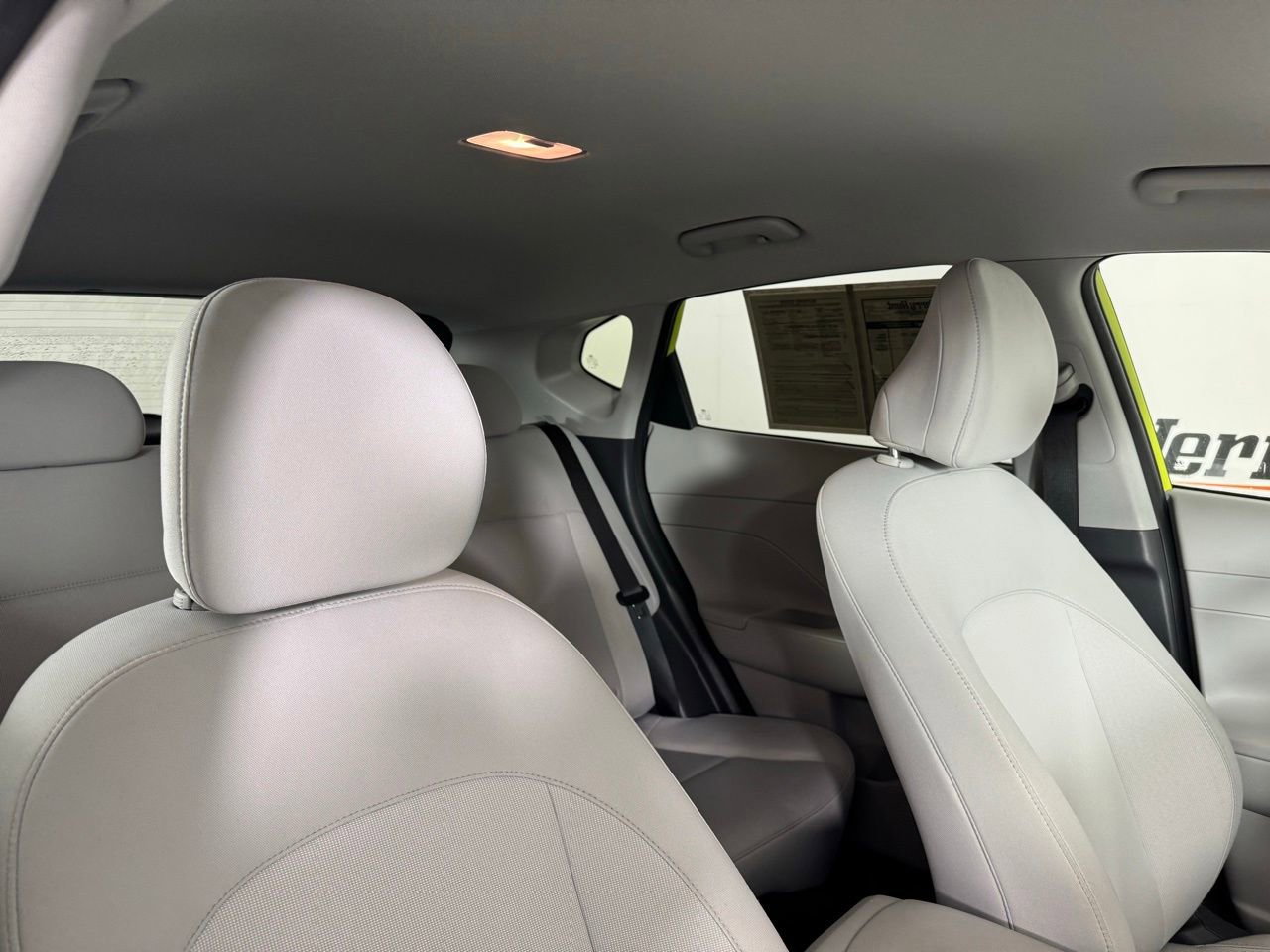 Used 2025 Hyundai Kona SEL image 31