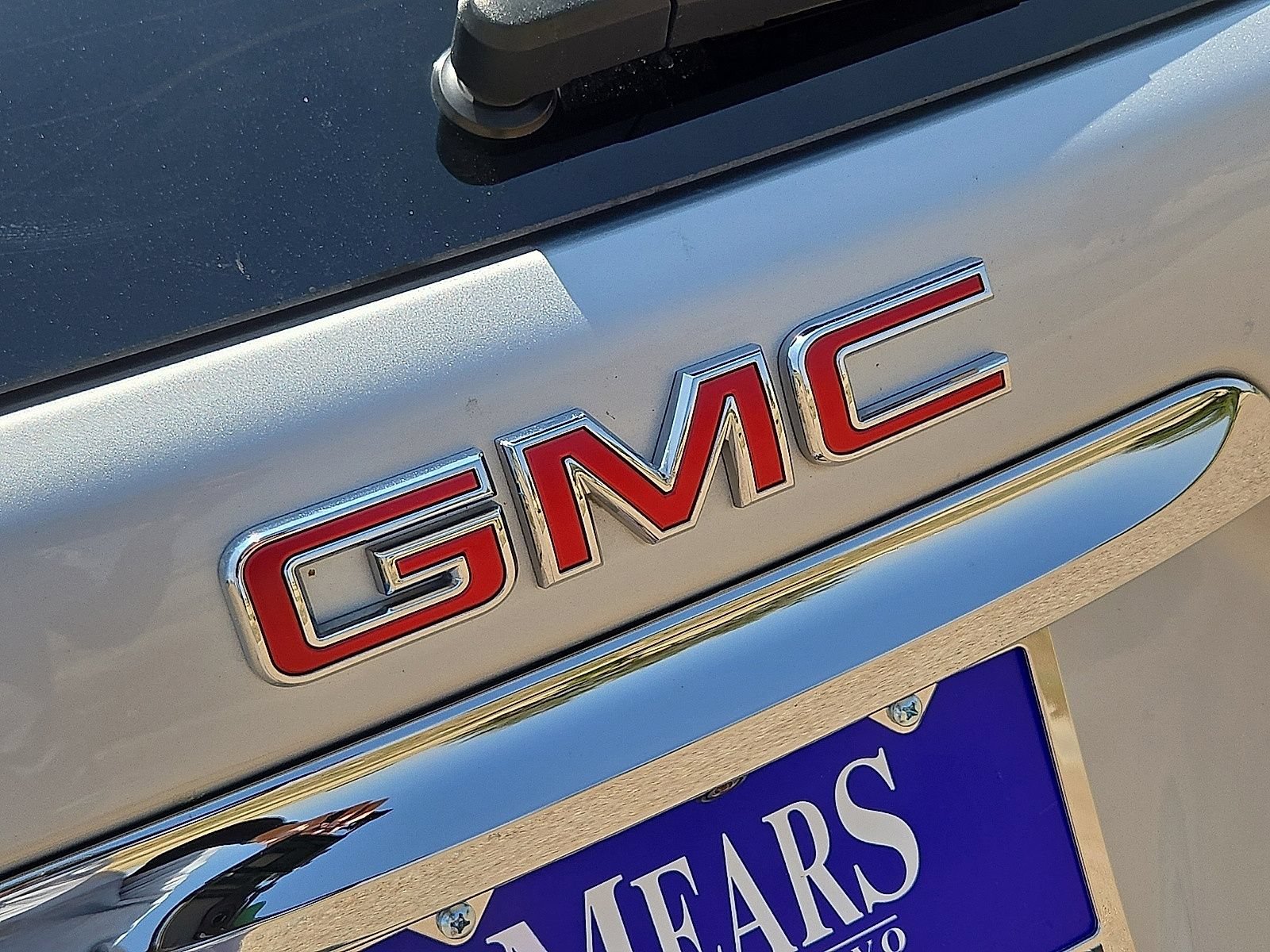 Used 2022 GMC Terrain SLE w/ Driver Convenience Package AWD/4WD image 13