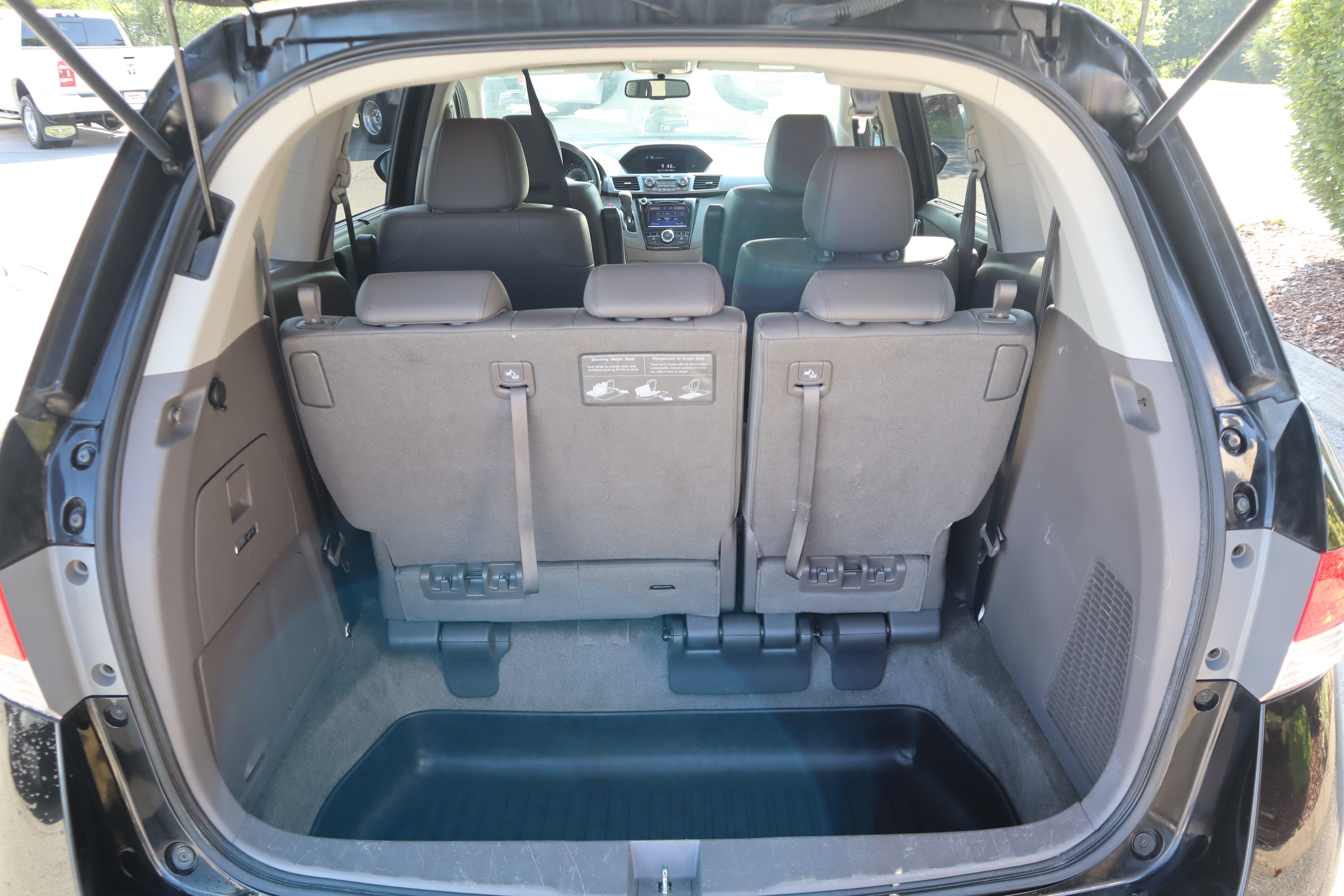 Used 2017 Honda Odyssey Touring Elite image 31