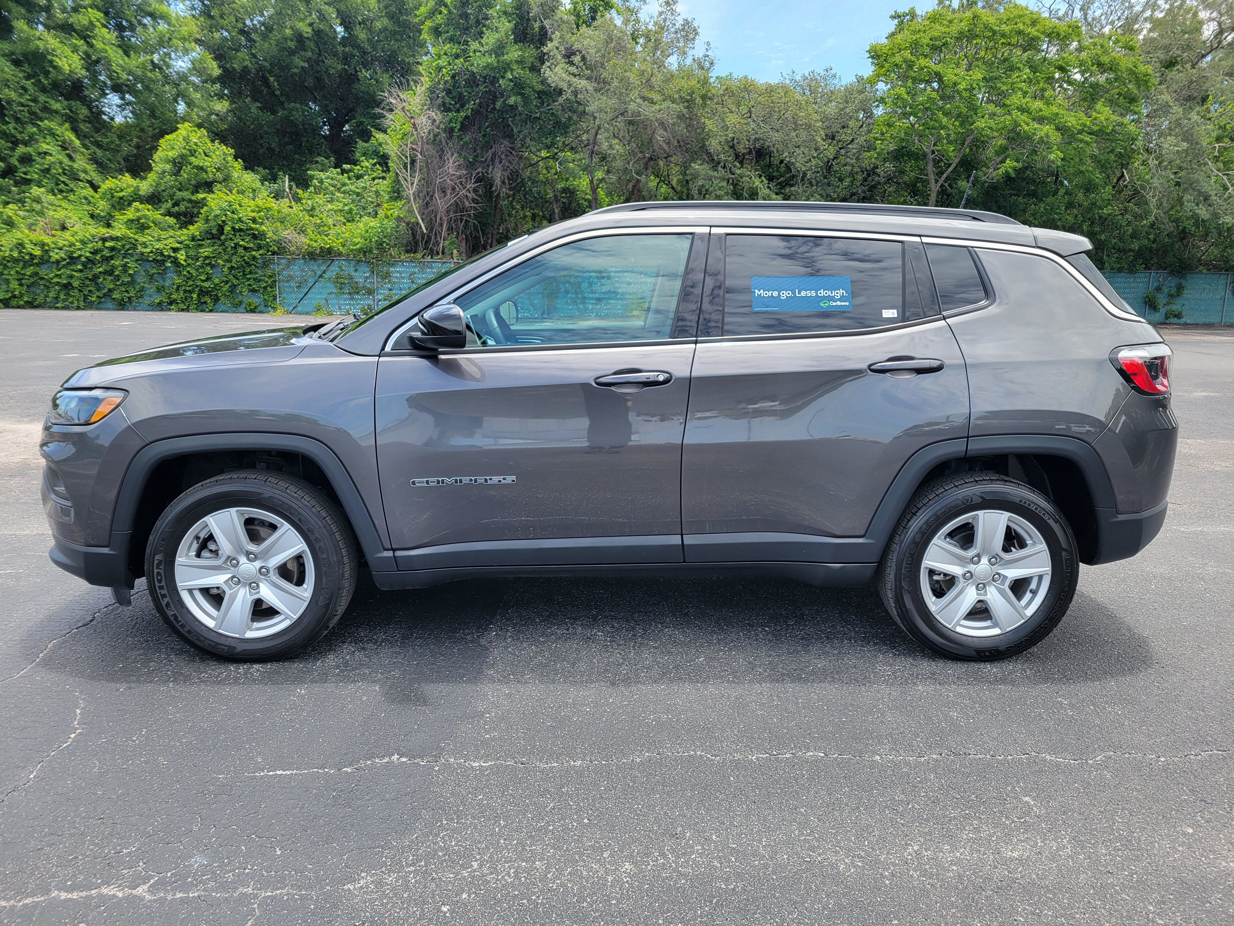 Used 2022 Jeep Compass Latitude w/ Convenience Group AWD/4WD image 10