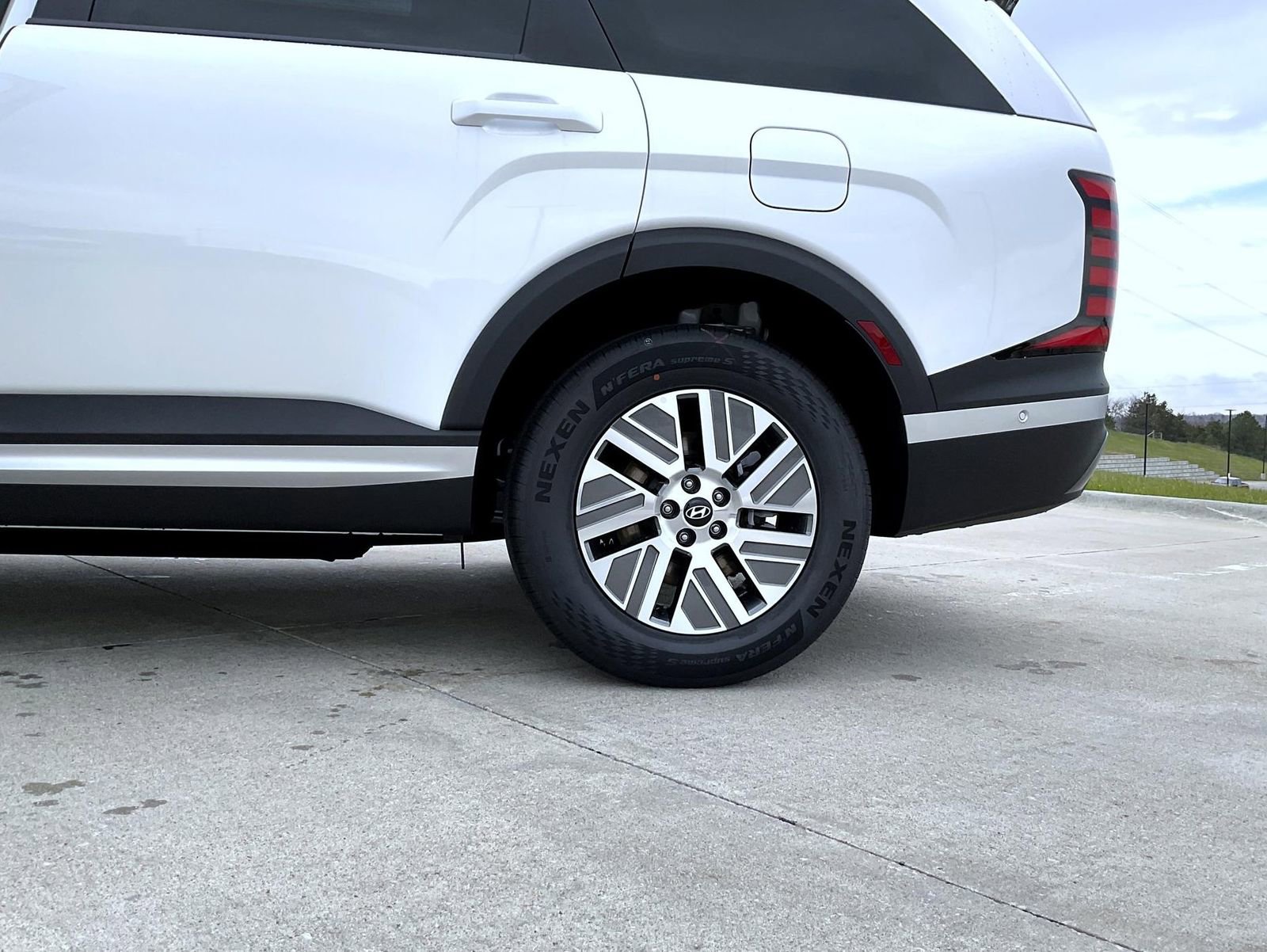 New 2026 Hyundai Palisade SEL Premium AWD/4WD image 24
