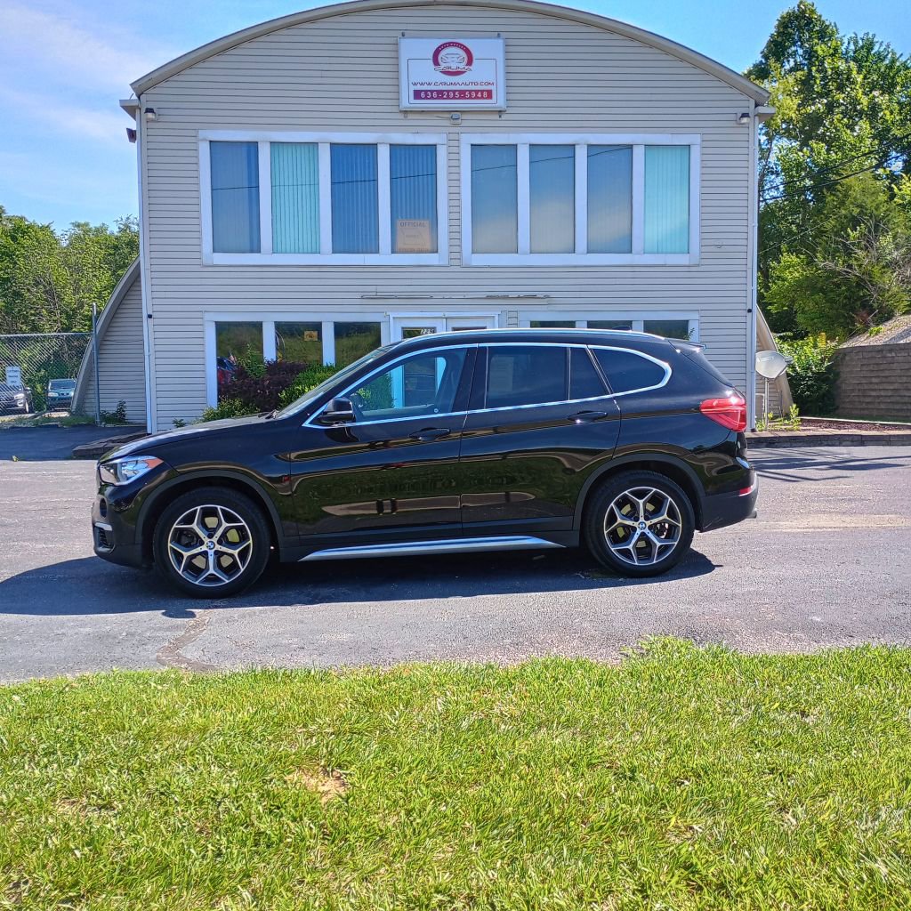 Used 2018 BMW X1 xDrive28i AWD/4WD image 2