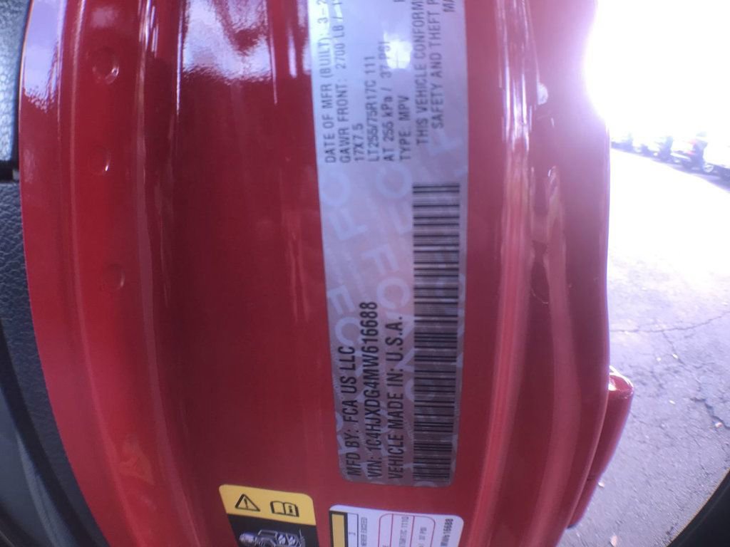 Used 2021 Jeep Wrangler Sport image 23