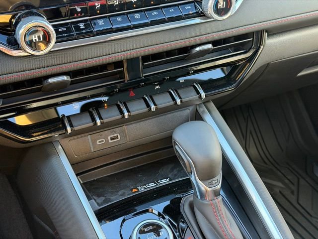 New 2025 Chevrolet Colorado Z71 w/ Midnight Edition image 29