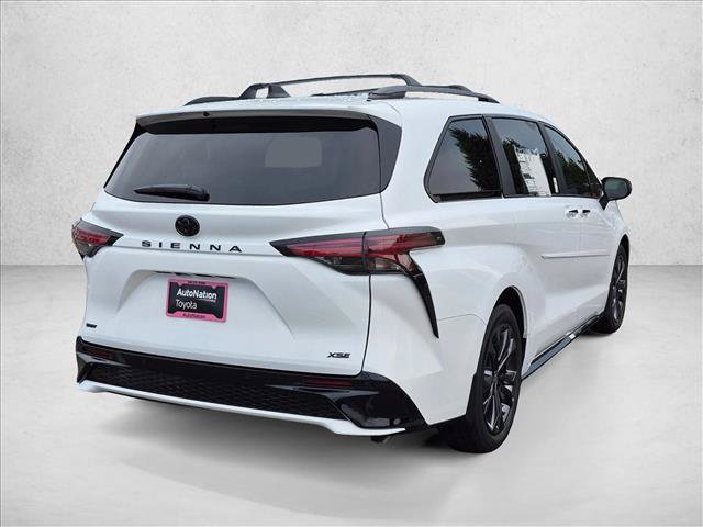 New 2026 Toyota Sienna XSE FWD image 2