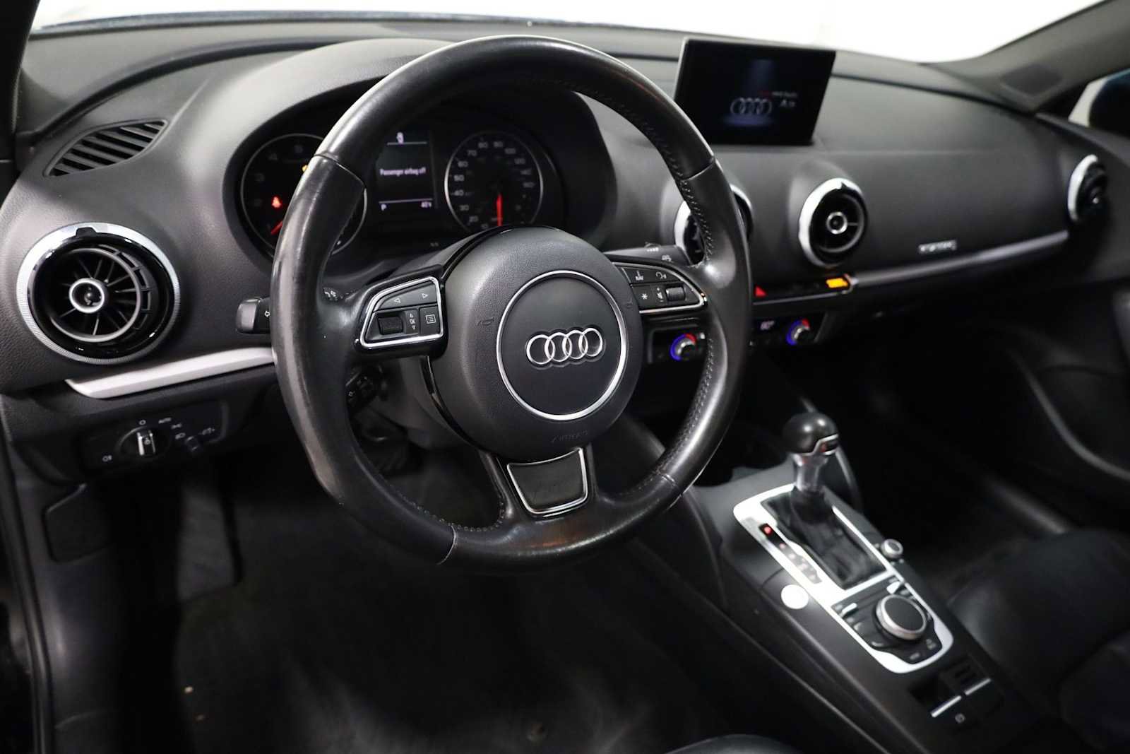 Used 2016 Audi A3 2.0T Premium image 4