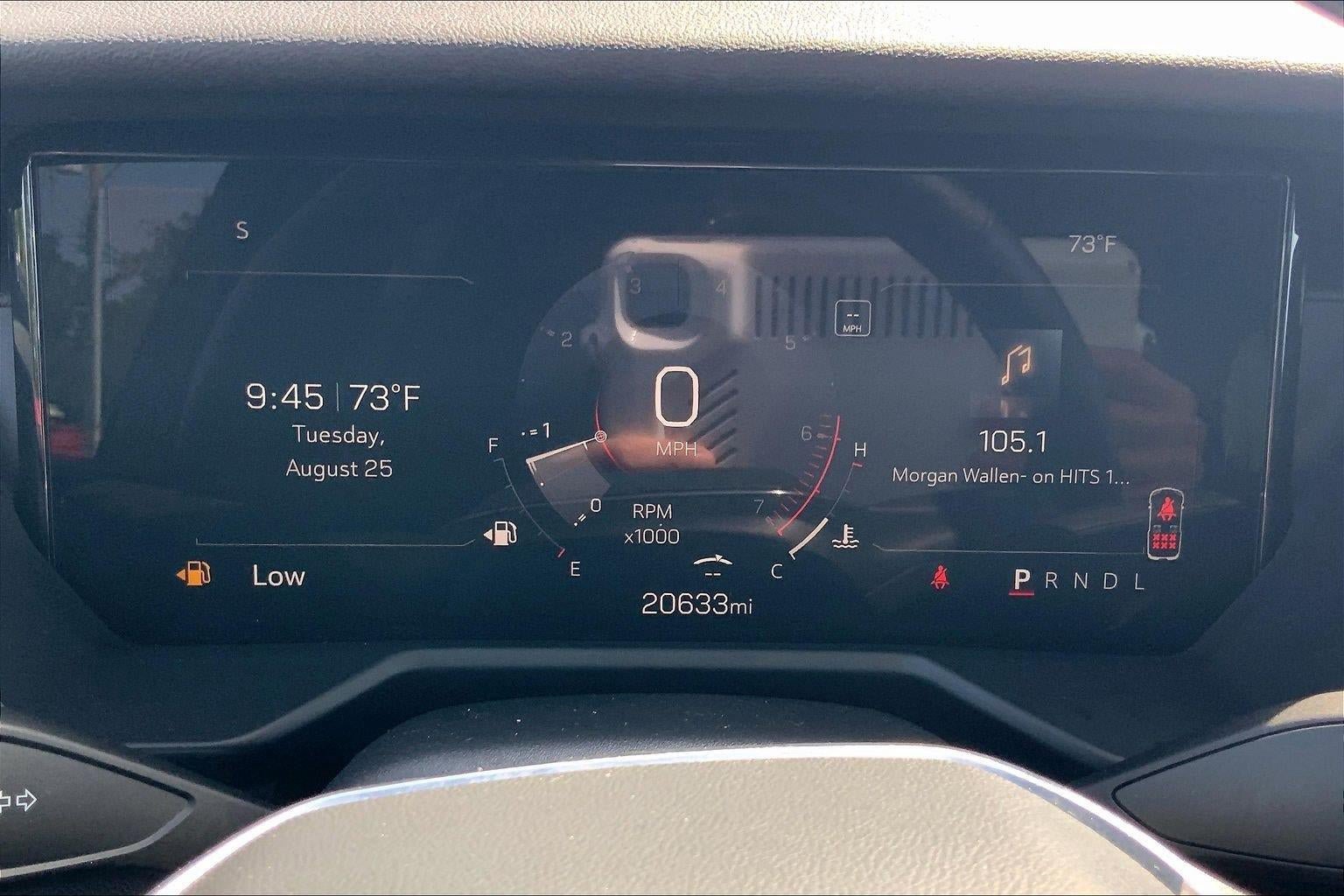 Used 2025 GMC Acadia Elevation FWD image 19