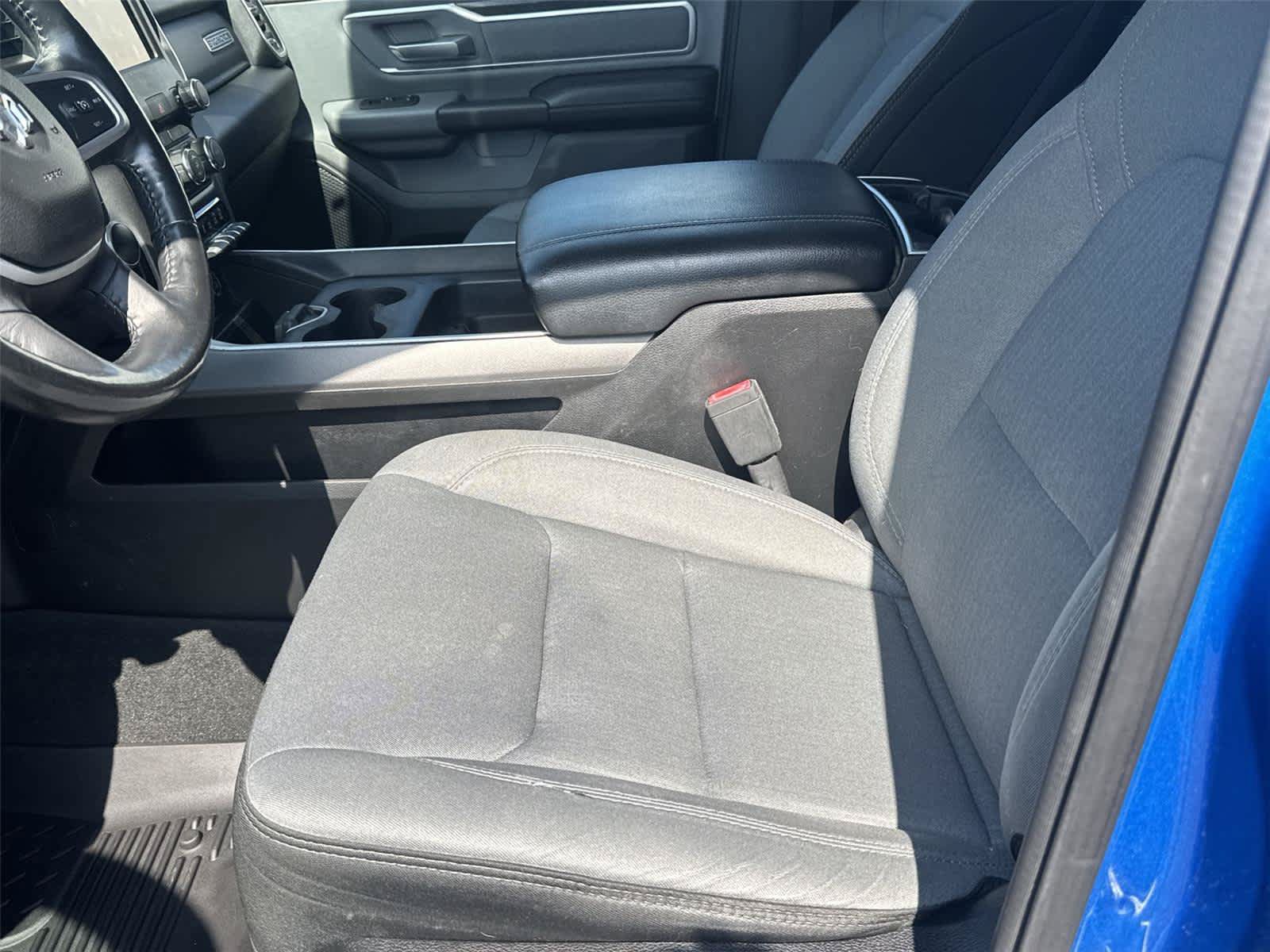 Used 2020 RAM 1500 Big Horn AWD/4WD image 13