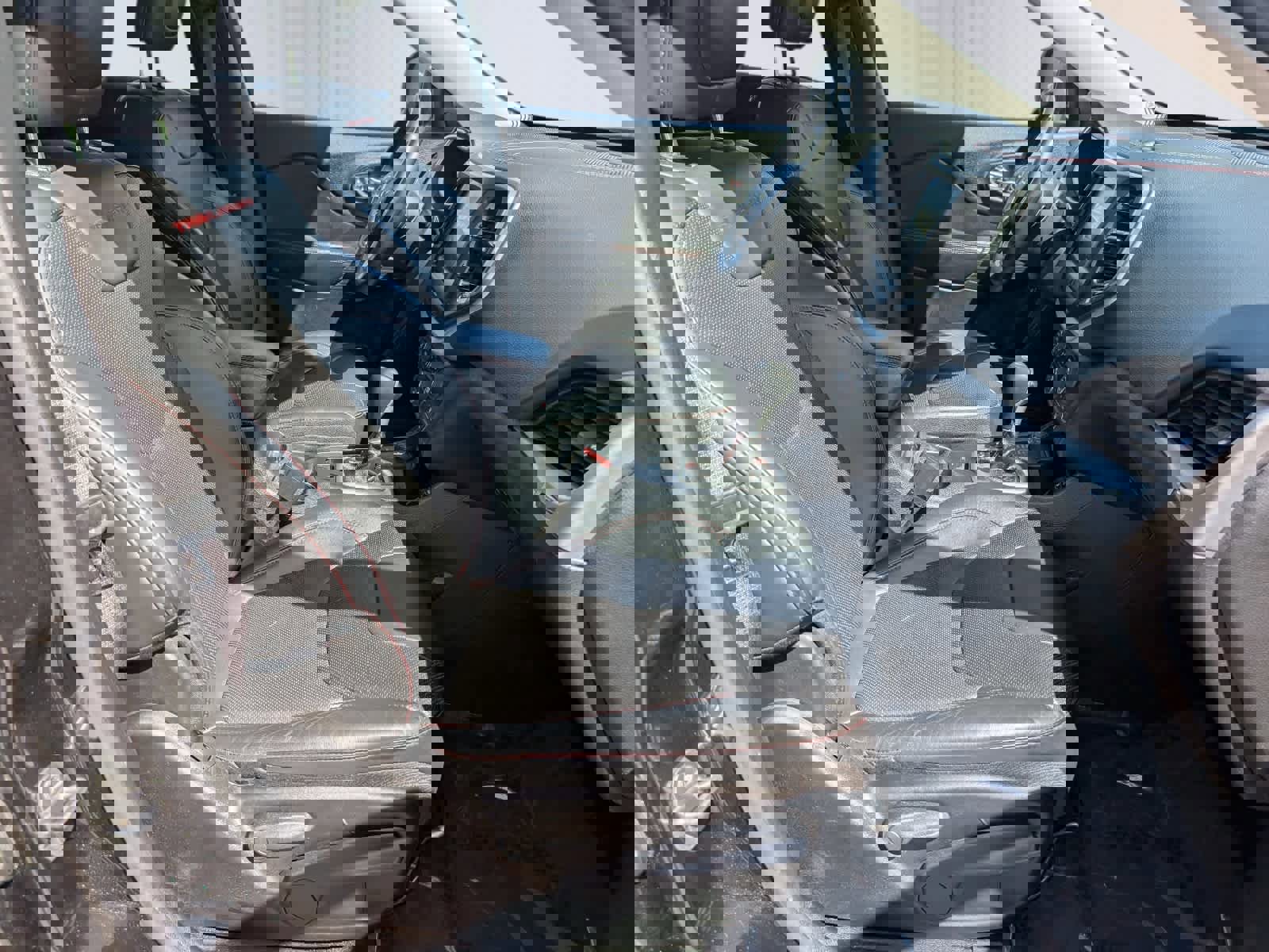 Used 2016 Jeep Cherokee Trailhawk w/ Comfort/Convenience Group image 8