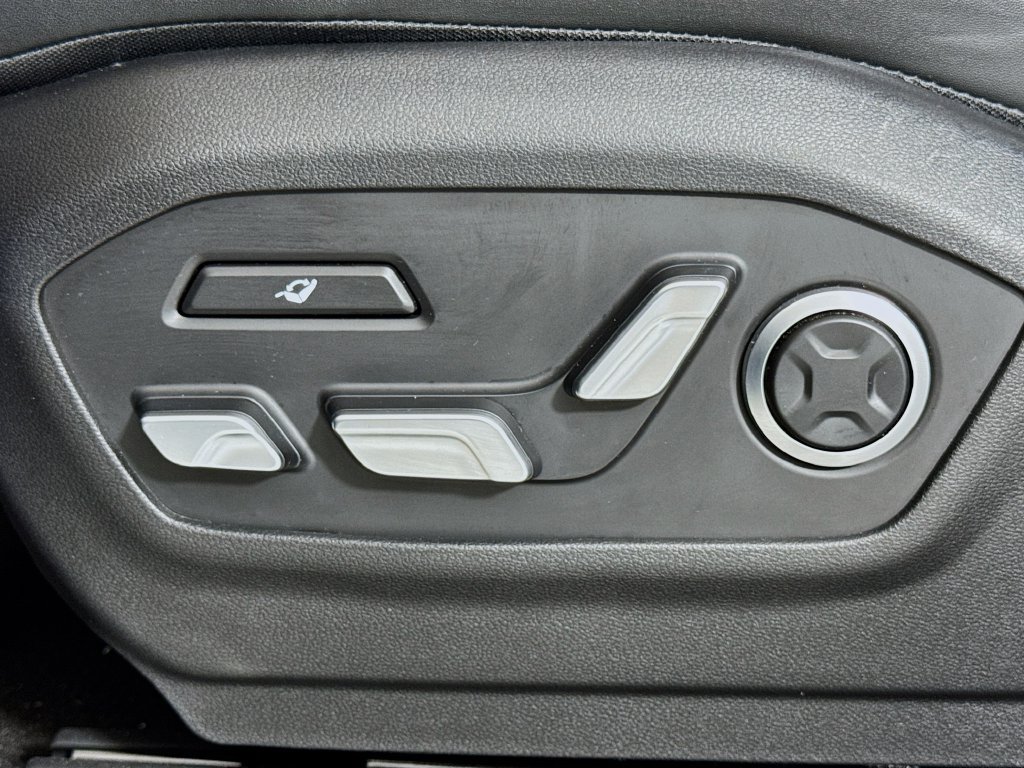 Used 2024 Hyundai Santa Fe Calligraphy AWD/4WD image 21