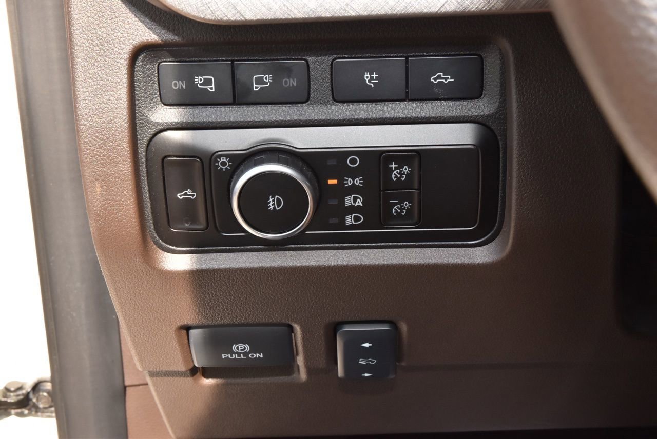 Used 2023 Ford F250 King Ranch w/ Chrome Package image 31