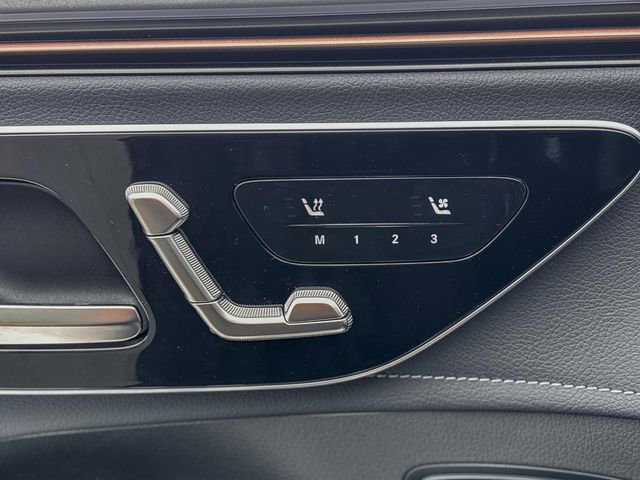 New 2026 Mercedes-Benz EQE 320 4MATIC SUV image 36