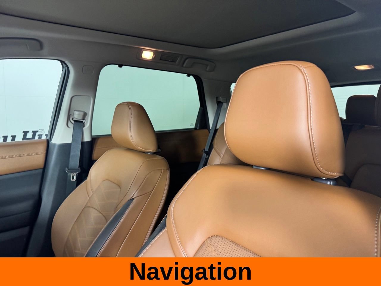 Used 2025 Nissan Pathfinder Platinum w/ Cargo Package FWD image 12