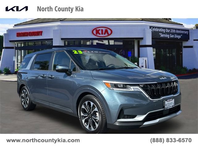 Certified 2023 Kia Carnival EX image 1