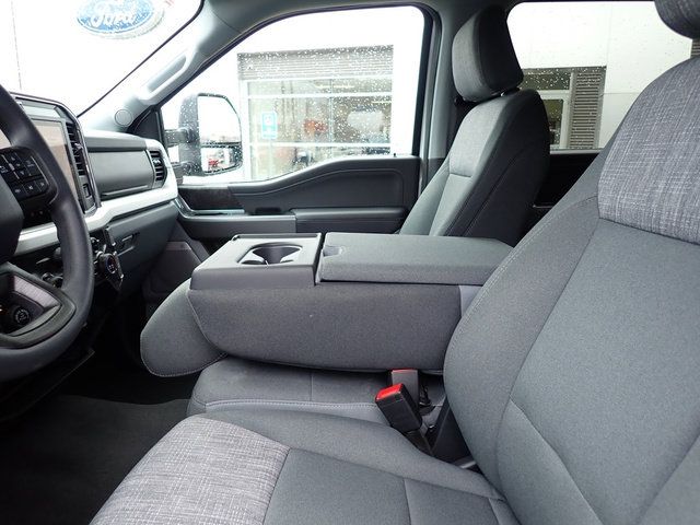 New 2026 Ford F250 XLT w/ XLT Premium Package image 11