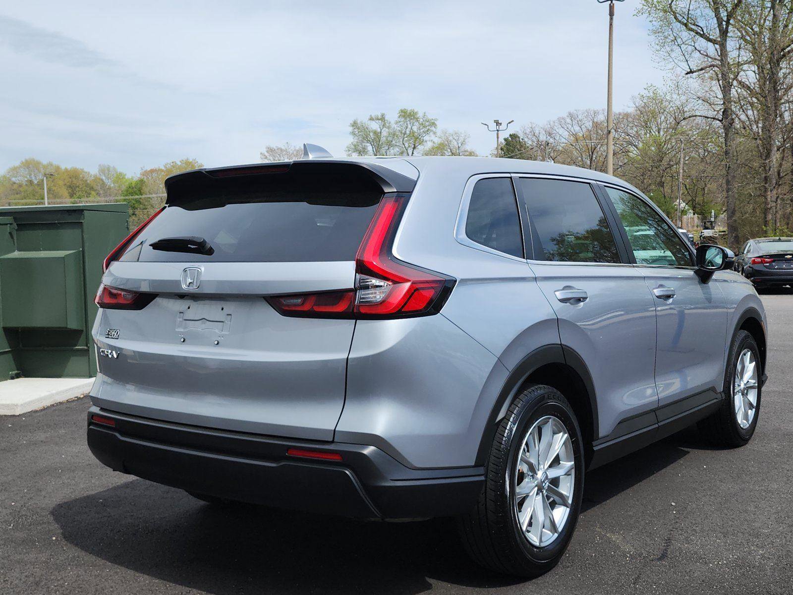 Used 2025 Honda CR-V EX image 5