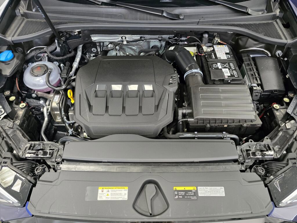 New 2025 Audi Q3 2.0T Premium image 10