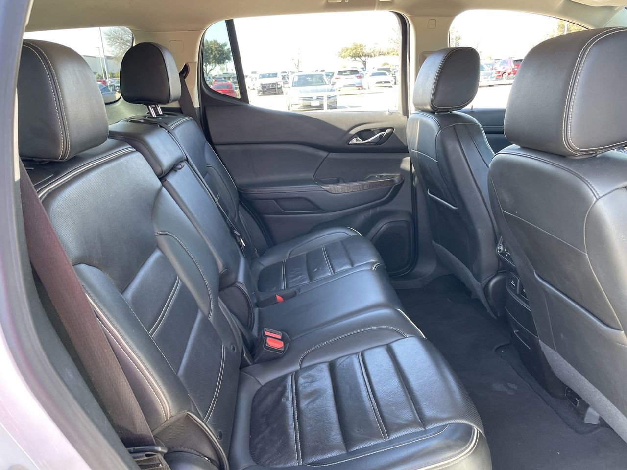 Used 2023 GMC Acadia Denali image 27