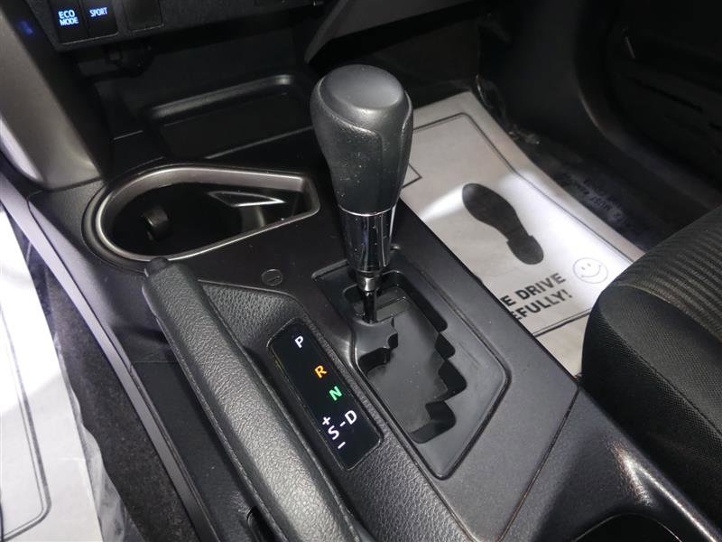 Used 2018 Toyota RAV4 LE w/ All Weather Liner Package image 36