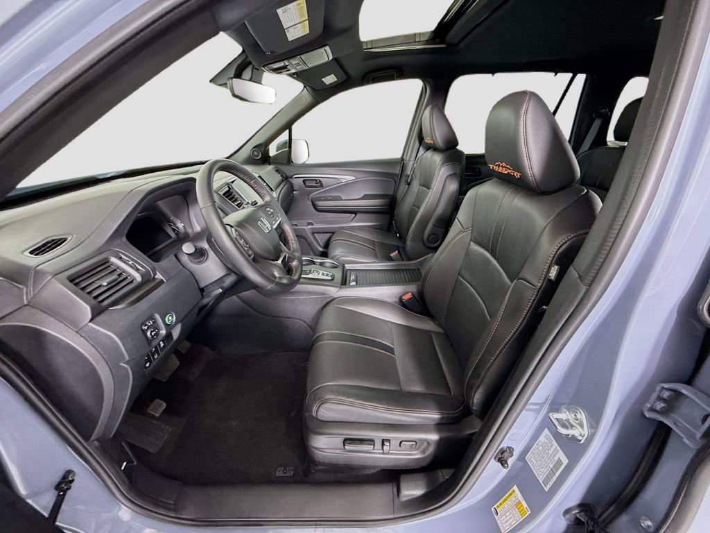 Certified 2023 Honda Passport TrailSport image 19