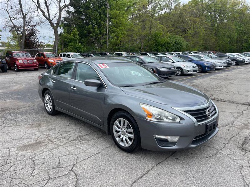 Used 2015 Nissan Altima 2.5 S w/ Power Driver Seat Package FWD image 3
