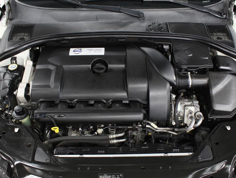 Used 2014 Volvo XC70 T6 w/ Climate Package image 21