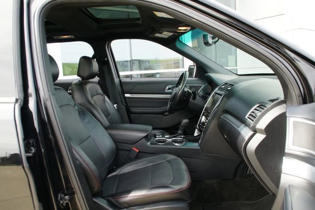 Used 2016 Ford Explorer Sport w/ Equipment Group 401A image 42