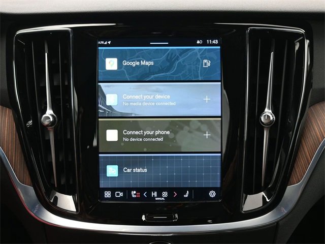 Used 2023 Volvo S60 B5 Plus w/ Climate Package image 13