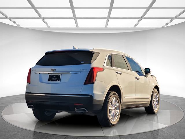 Certified 2022 Cadillac XT5 Luxury image 5