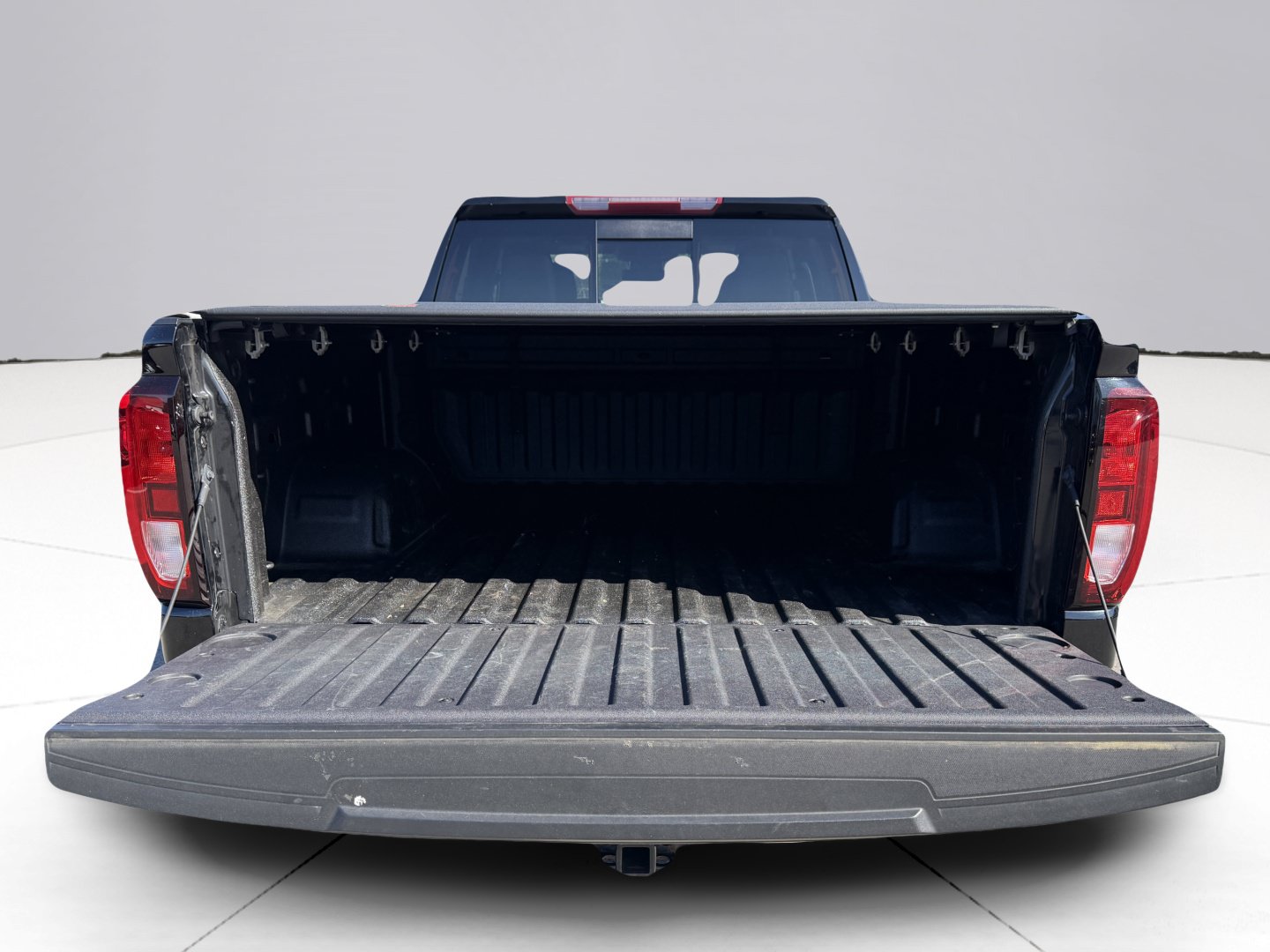 Used 2024 GMC Sierra 1500 SLE w/ Preferred Package AWD/4WD image 25