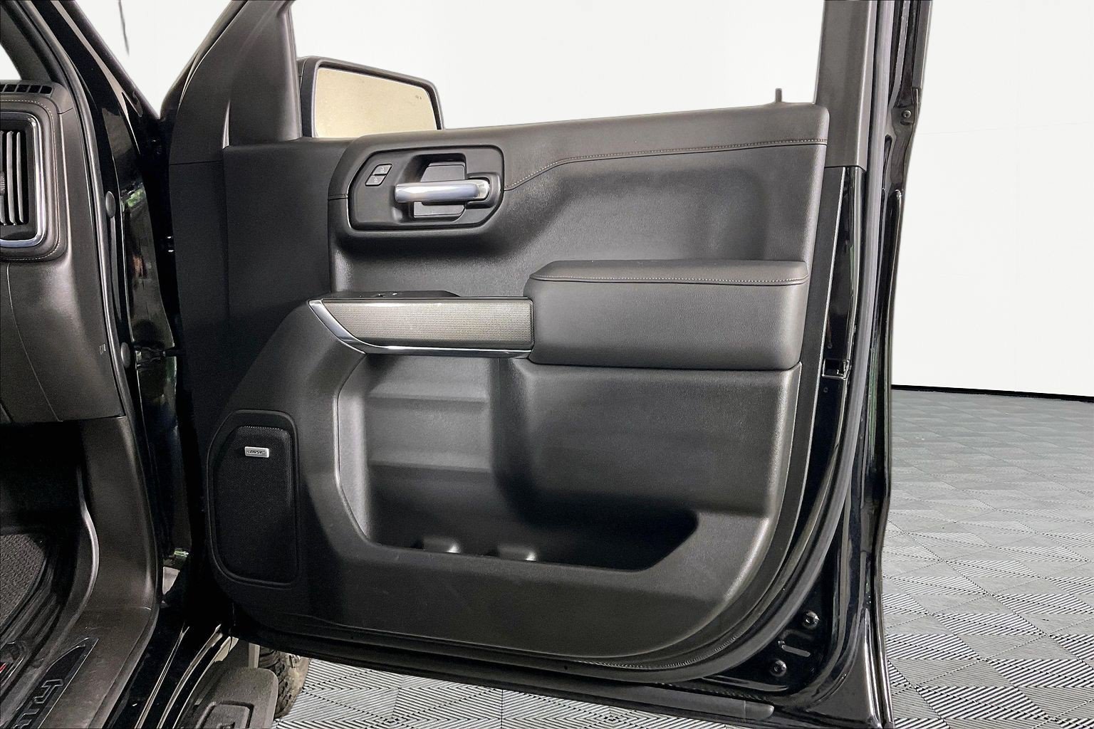 Used 2021 GMC Sierra 1500 AT4 w/ AT4 Premium Package AWD/4WD image 23