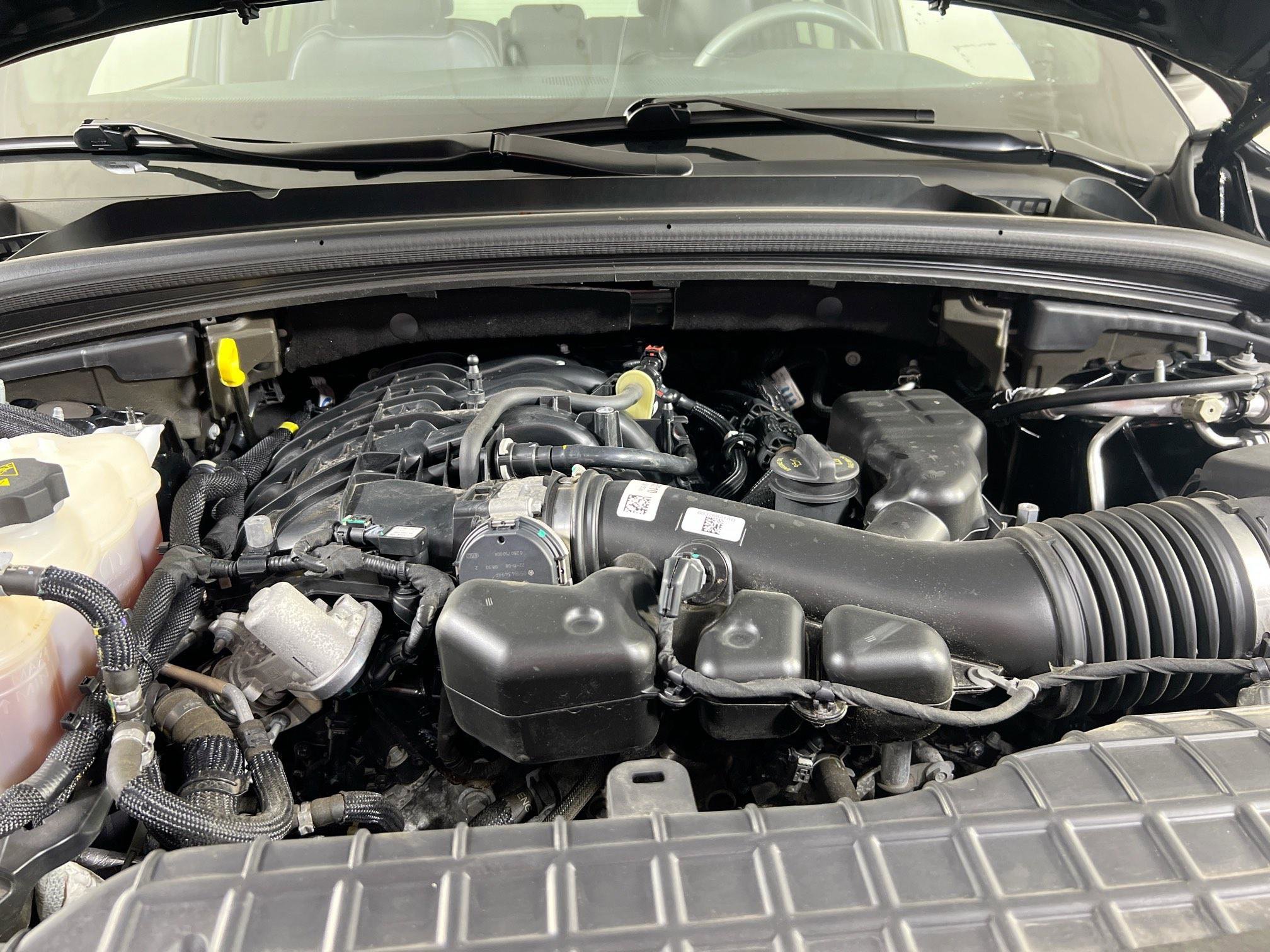 Used 2023 Jeep Grand Cherokee Altitude image 29