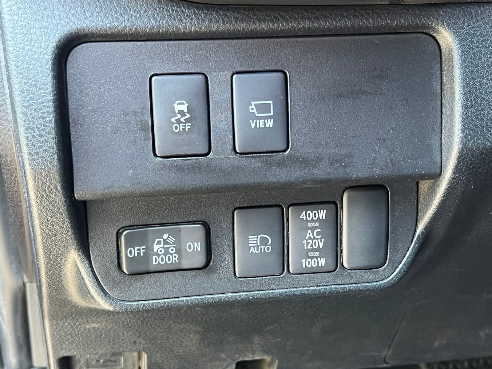 Used 2023 Toyota Tacoma Limited w/ Nightshade Package AWD/4WD image 26