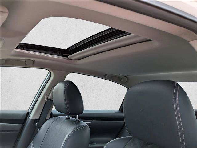 Used 2016 Nissan Altima 2.5 SL w/ Moonroof Package FWD image 15