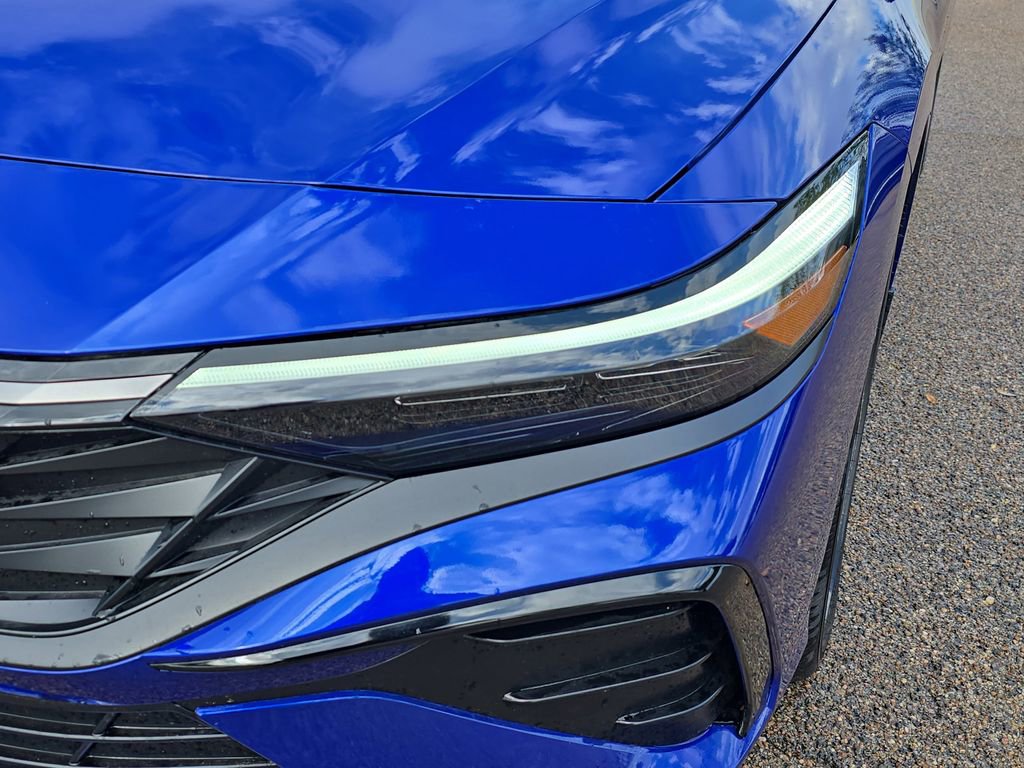 New 2026 Hyundai Elantra Limited image 30