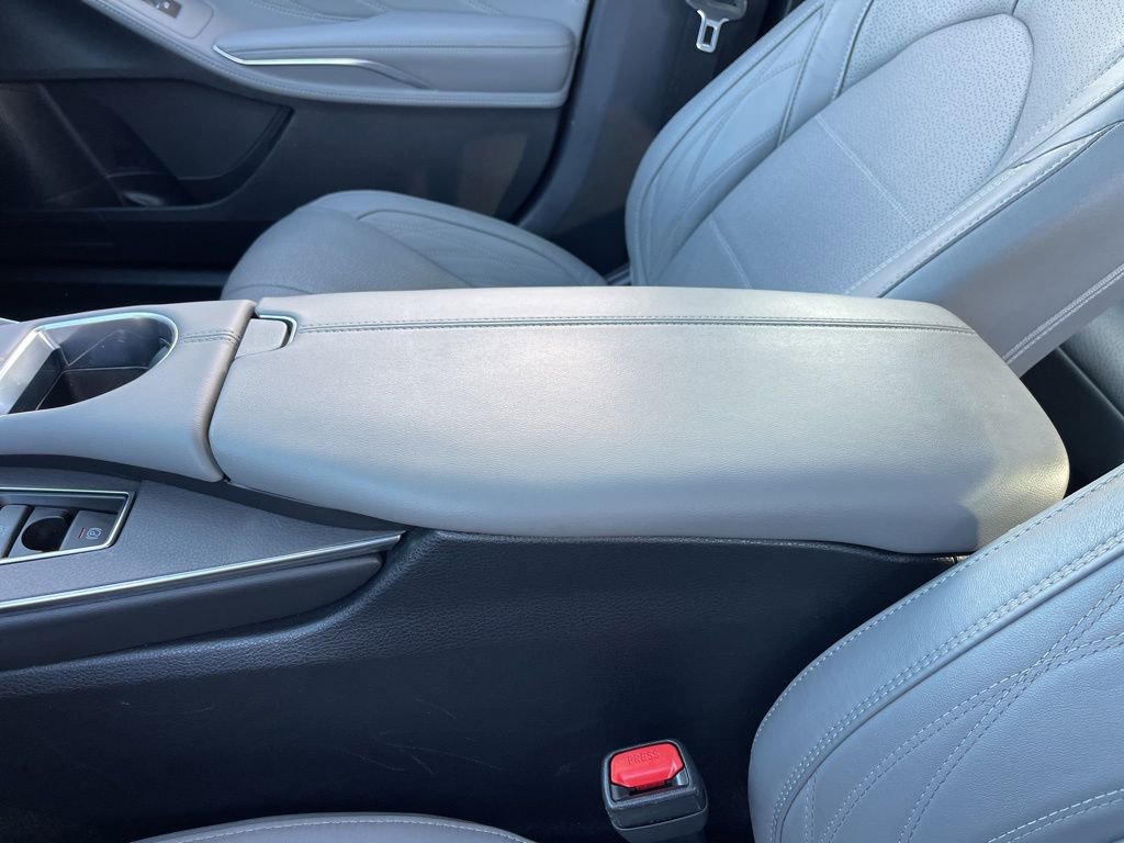 Certified 2019 Toyota Avalon Limited image 14