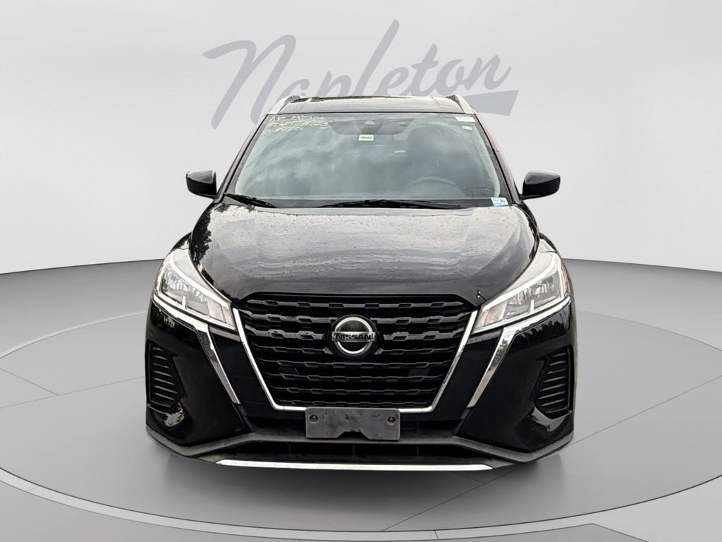 Used 2021 Nissan Kicks SV FWD image 9