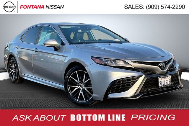 Used 2023 Toyota Camry SE w/ Convenience Package