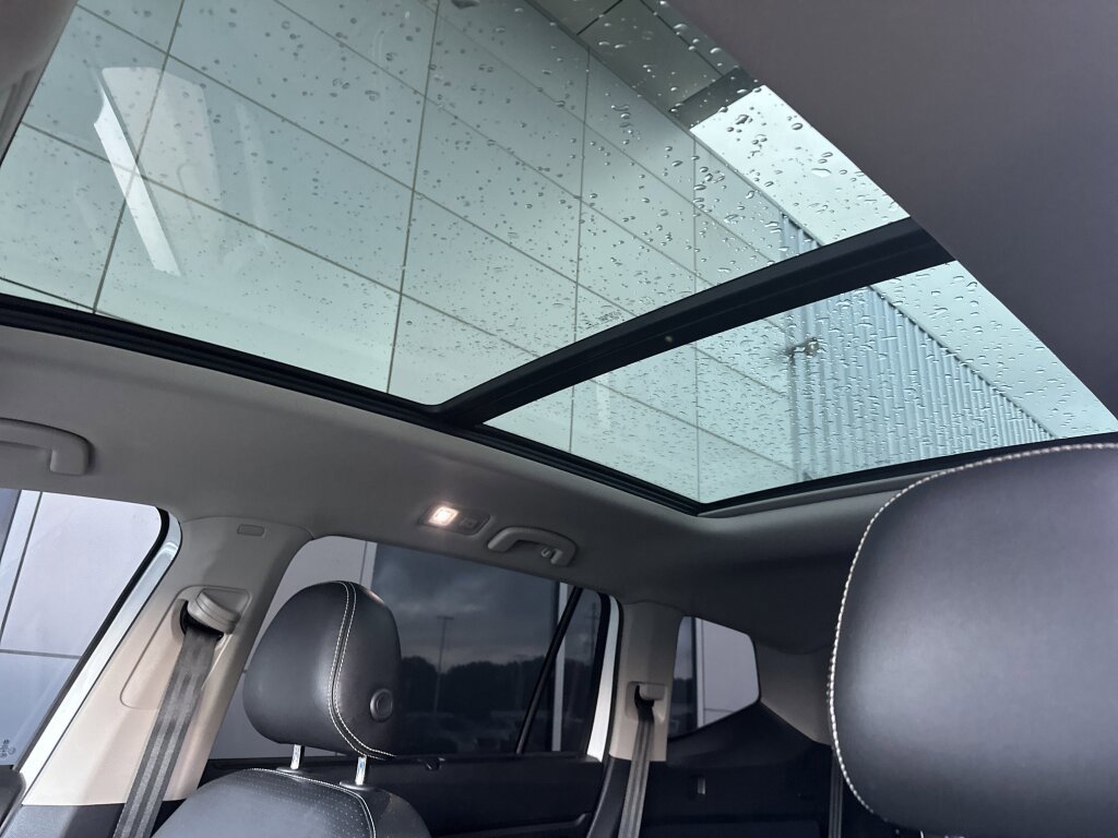 Used 2021 Volkswagen Atlas SE image 10