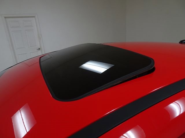 Used 2014 Ford Focus SE w/ SE Sport Package image 13