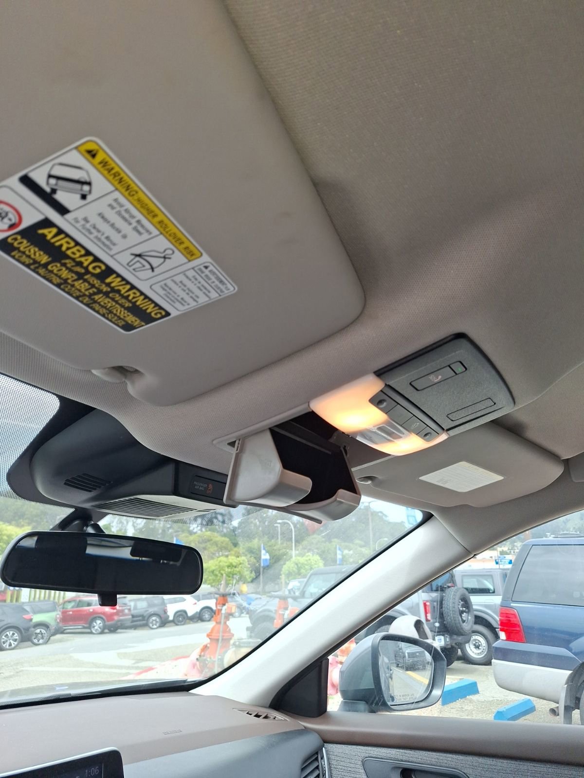 Used 2023 Nissan Rogue SV image 15