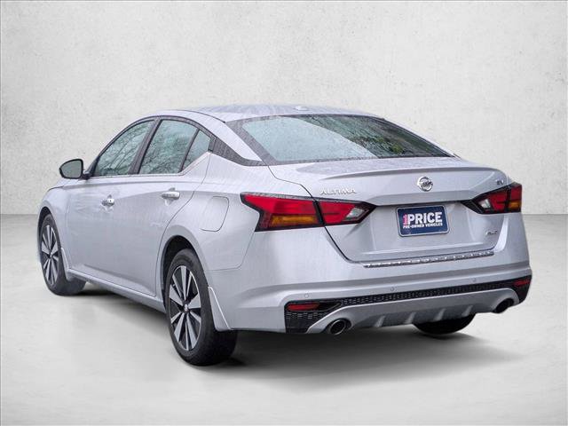 Used 2022 Nissan Altima 2.5 SV w/ SV Premium Package image 8
