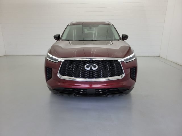 Used 2023 INFINITI QX60 Luxe FWD image 3