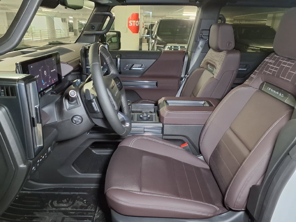 New 2026 GMC Hummer EV SUV AWD/4WD image 15