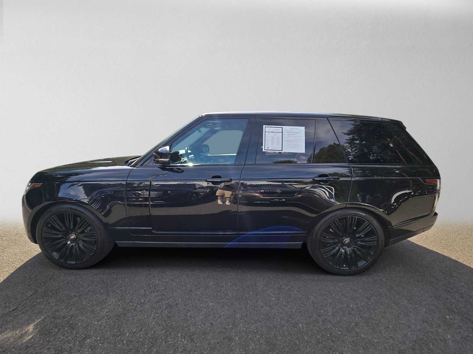 Used 2019 Land Rover Range Rover Supercharged AWD/4WD image 6