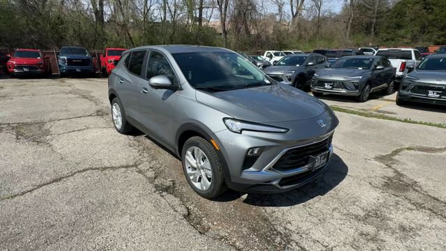 New 2026 Buick Encore GX Preferred image 2