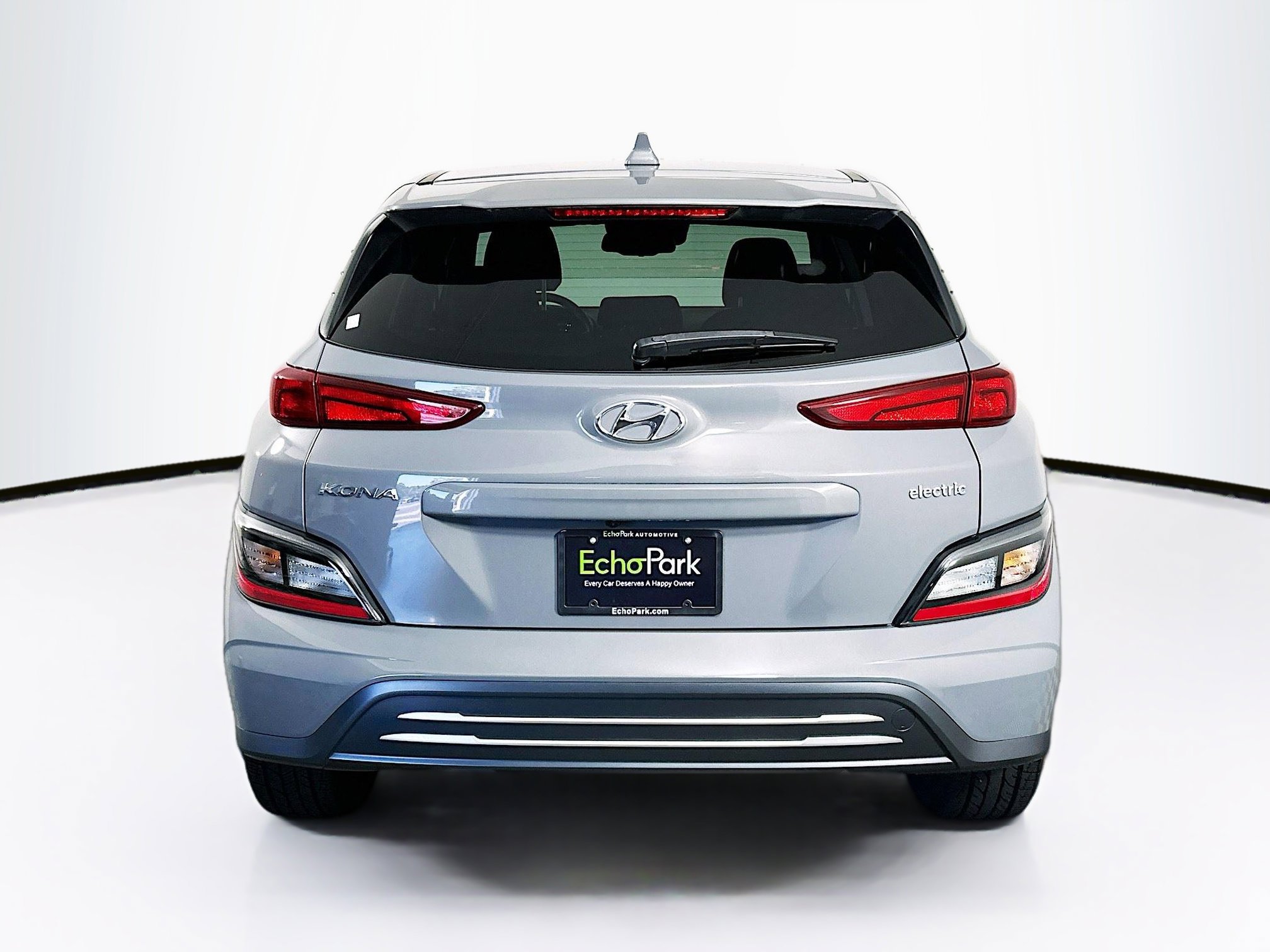 Used 2023 Hyundai Kona SE FWD image 7