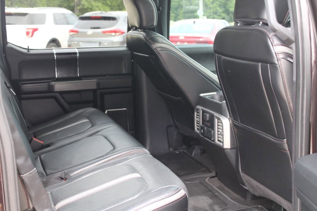 Used 2018 Ford F150 Platinum w/ Equipment Group 701A Luxury AWD/4WD image 17