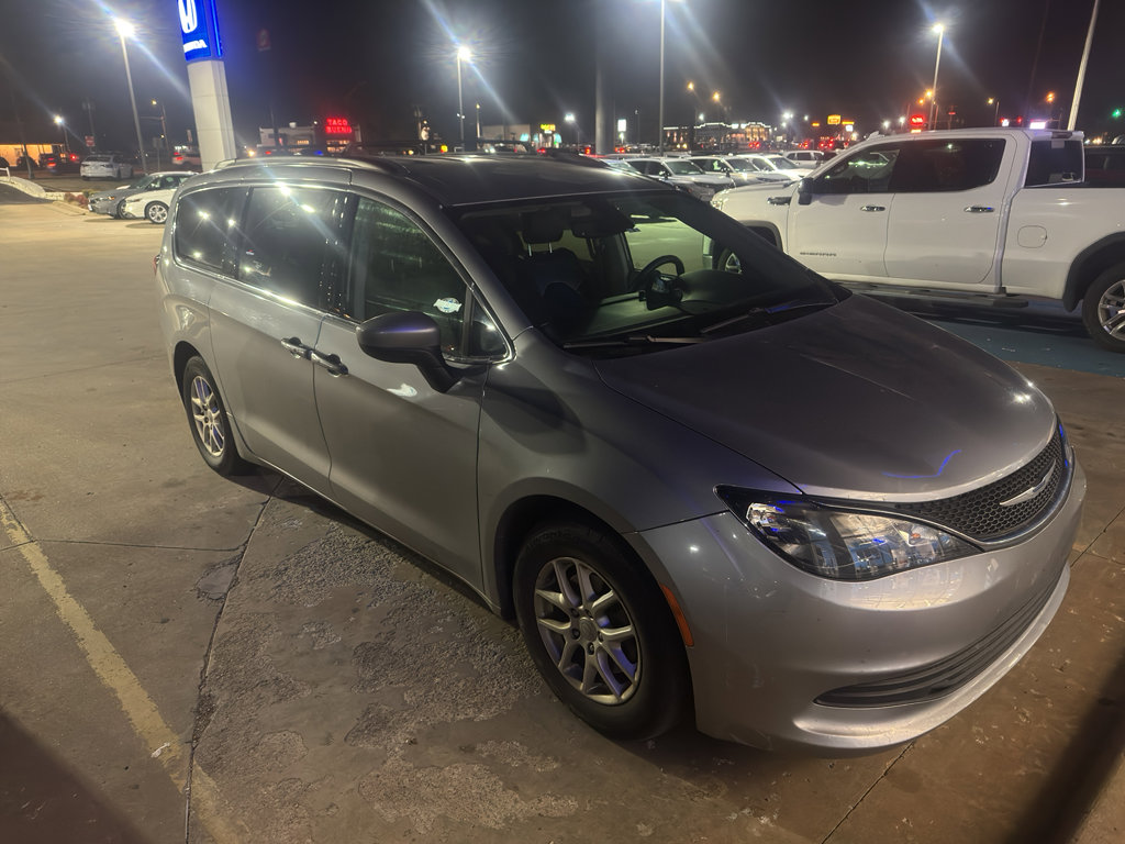 Used 2020 Chrysler Voyager Lxi