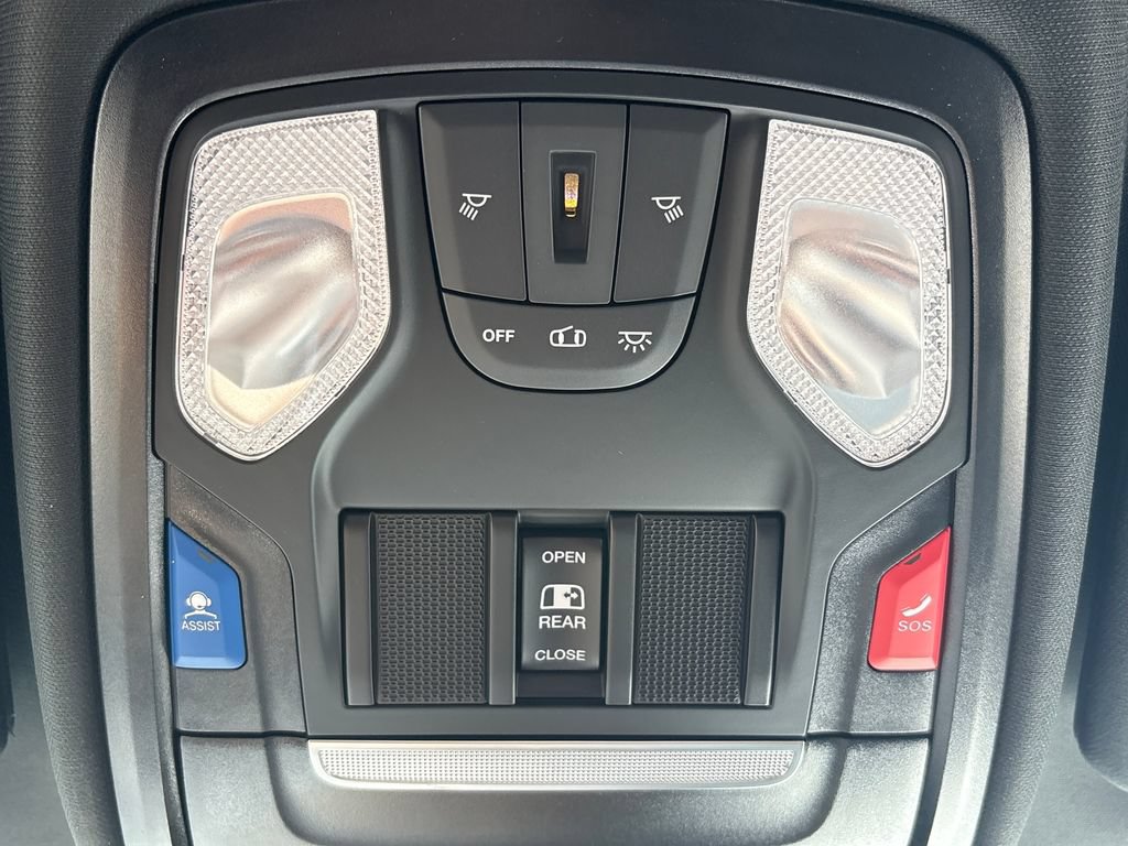 New 2026 RAM 3500 Big Horn AWD/4WD image 40